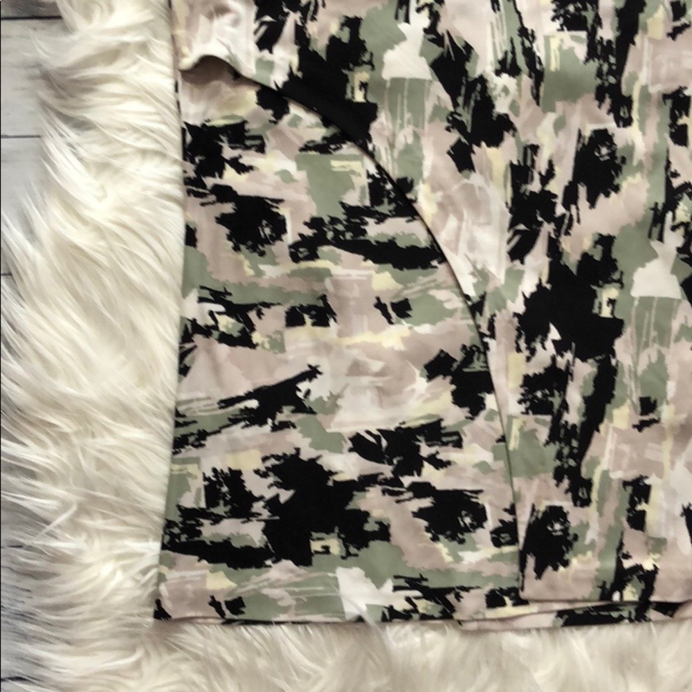 Hugo Boss Black and Gray Camouflage Blouse - Picture 3 of 8
